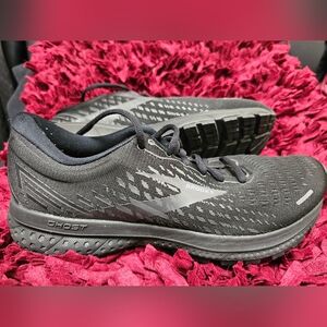 Brooks Black Running Shoes